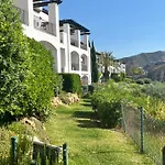 Altos De La Quinta II Apartment Marbella