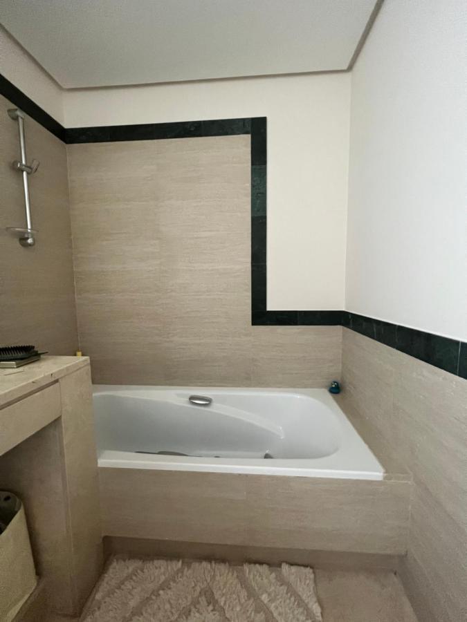 Altos De La Quinta Ii Apartamento *